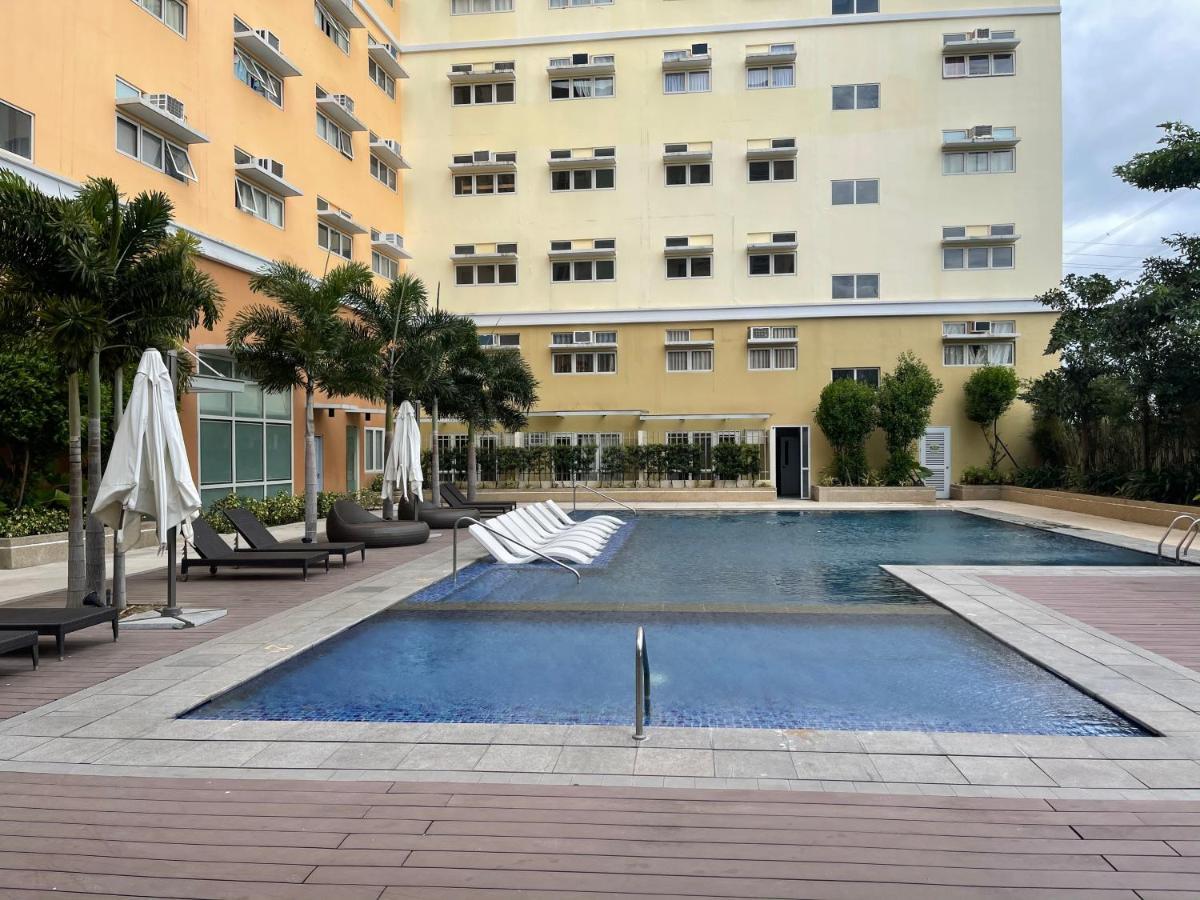 Khentdrick'S Place At Holland Park Southwoods Binan المظهر الخارجي الصورة